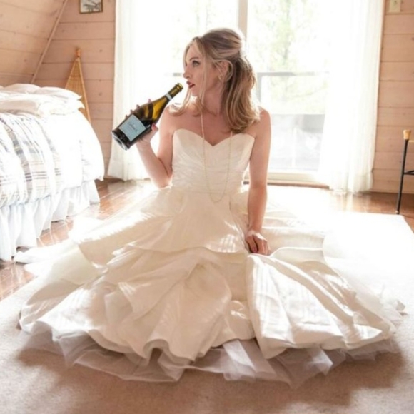 Hayley Paige Ivory Striped Organza Wedding Dress - Picture 5 of 12